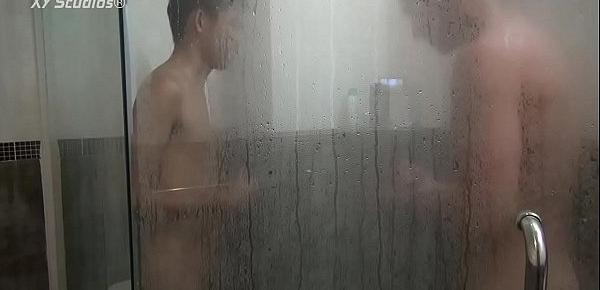  Basti and Lee, shower after bareback sex